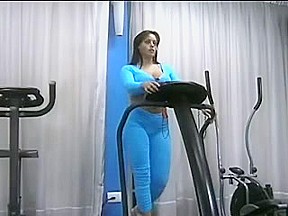 Curvy pornstar Reggina shows off and masturbates