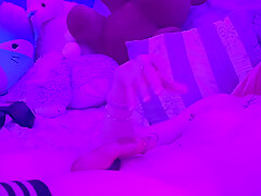 Cute Tgirl Variety Itsol Jerks Her Little Cock And Eats Her Own Cum While Mindfucking Herself