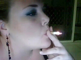 Cute bbw smoker