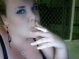 Cute bbw smoker