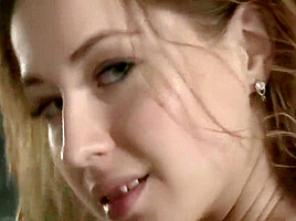 DIANA LARK IN CUTTING LOOSE