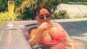 Danni Levy Jacuzzi