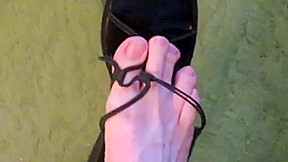 Dawn feet for Roy