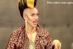 Derrick Barry Hot