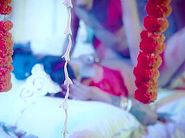 Desi Gawar Nibba Ko Mila Hot & Sexy Modern Starsudipa Biwi ( Hindi Audio )