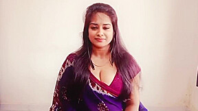Desi Step Sister Arya Showing Full Naked Body To Step Brothers Close Friend- Clear Hindi Video Call