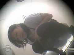 Desperate Asian women caught pooping in the public WC