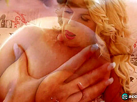 Divorcee Shannon Blue: living the dream