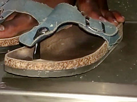 Ebony shoeplay