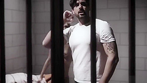 Eliza Jane fucking to get out of the psycho cage