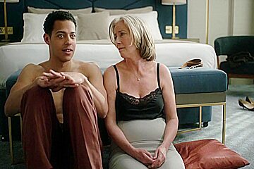 Emma Thompson Softcore Porn With Full Nudity