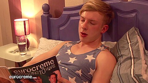 Eurocreme com - Straight Boys Fuck