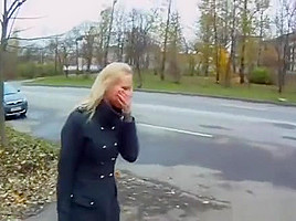 Fancy Girl Gives A Oral-service For The Boy In Spy Glasses