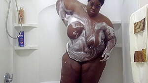Fat Black Girl In The Shower