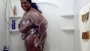 Fat Black Girl In The Shower
