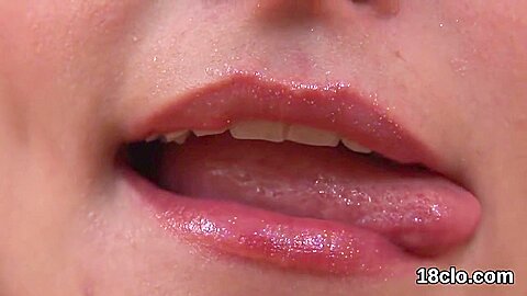 Fervent Sweetie Is Spreading Tight Kitty In Close Up An