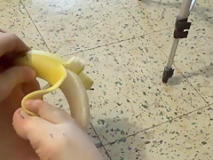 Foot Banana