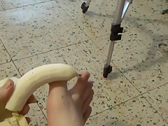 Foot Banana