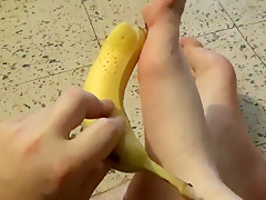 Foot Banana