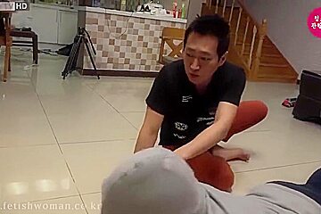 Friends Milfs Feet - Step mom