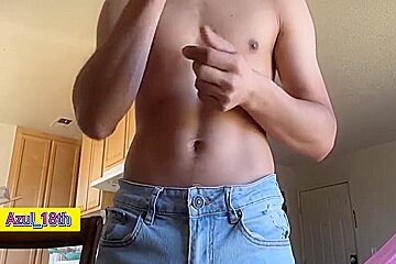 Gay Porn In Sexy 18 Year Old Boy Eating Nuts To Ejaculate Huge 7 Min