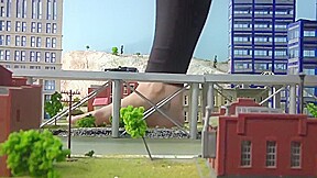 Giantess attacks City