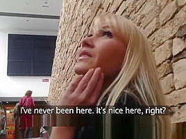 Girlfriends go shopping then make hot sextape at home