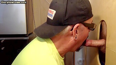 Gloryhole amateur gaydaddy sucks BFs cock very deep