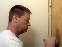 Gloryhole raw fuck