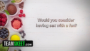 Gorgeous Does A Sex Interview And Fucks Cock For Ice Cream On A Hot Day - Jewelz Blu And All Stars