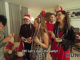 HUNT4K Sexy Santa Sex