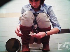 Hidden Zone Gals toilets thirty