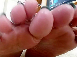 His favoritie 01 soles clip 10