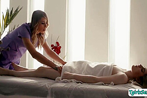 Holly Wood, Casey Kisses And Ella Hollywood In Ts Masseuse Analed Ts Client 10 Min