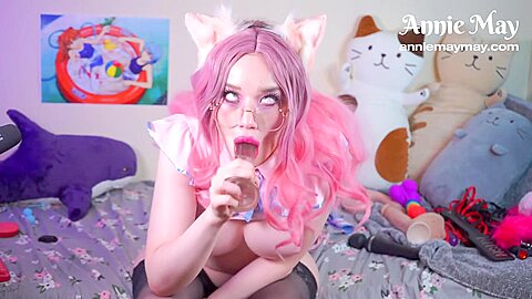 Horny Having Fun - Annie May May Public Show