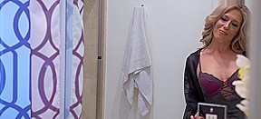 Horny Step mom Stevie Lix Seduces A Young Dude