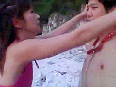 Horny pair uses their alone time in the large outdoors