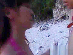 Horny pair uses their alone time in the large outdoors
