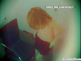 Horny slut toying herself in solo scene