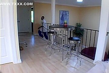 Hot Latina Apologizes To Black Cock