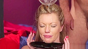 Hot Looker Gets Cumshot On Her Face Gulping All The Jizz