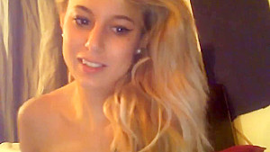 Hot babe masturbates with a dildo