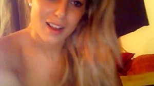 Hot babe masturbates with a dildo