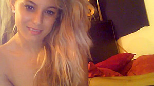 Hot babe masturbates with a dildo