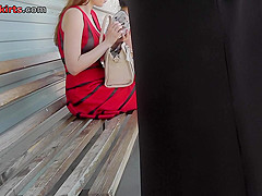 Hot candid upskirt vid shows amazing flabby bum