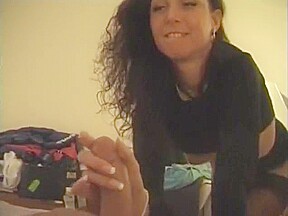 Hot scene in hotel room, her name, plz?
