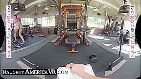 Hotness has arrived at the gym and Rachel Starr loves a good cardio FUCK to make her sweat