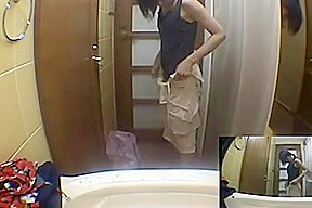 How to use the washstand in the rest room here