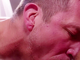 Hunks In Love