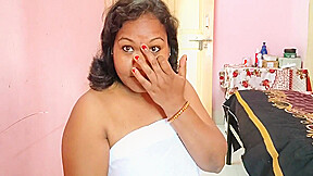 Indian Housewife Sexy Show 10